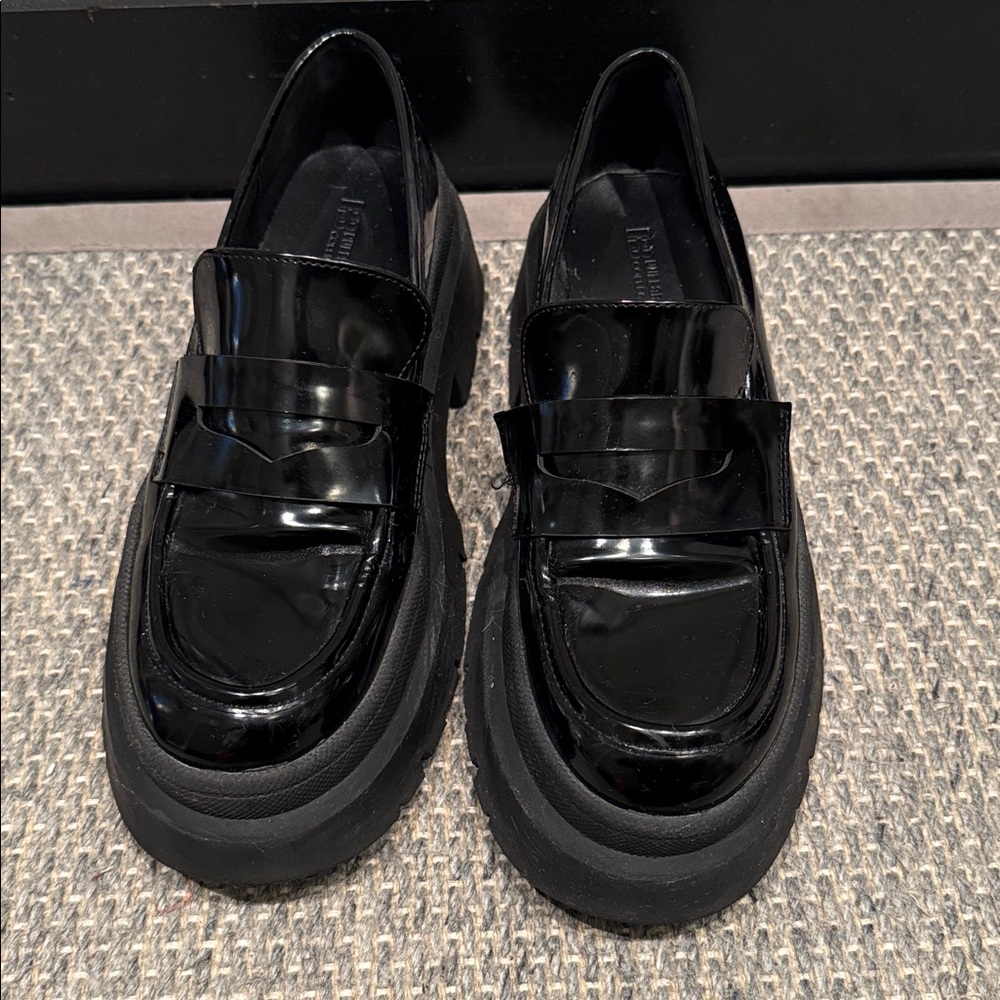 Pull&Bear Glossy Black Loafers